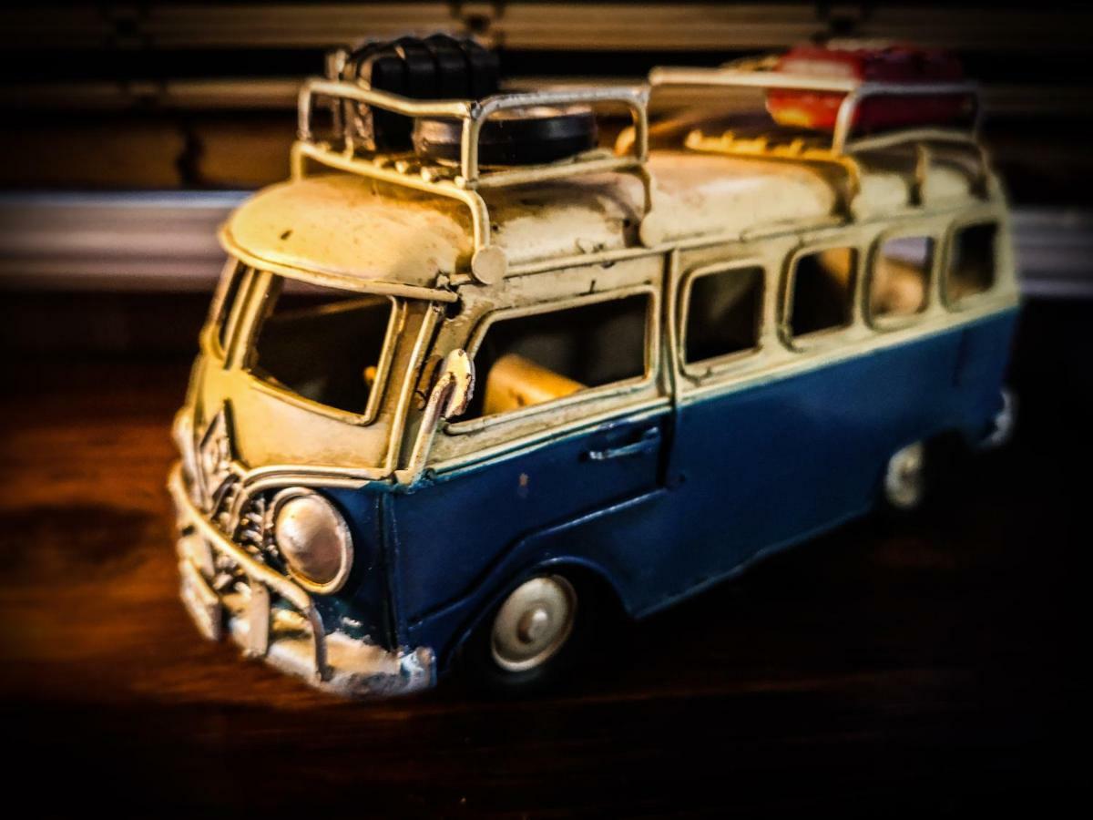 - Magic Bus - Hotell Klorakas Eksteriør bilde